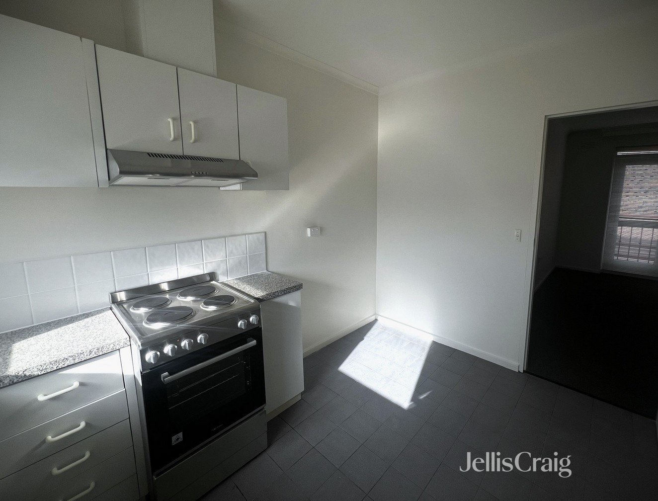 5/34 Pender Street, Thornbury image 4