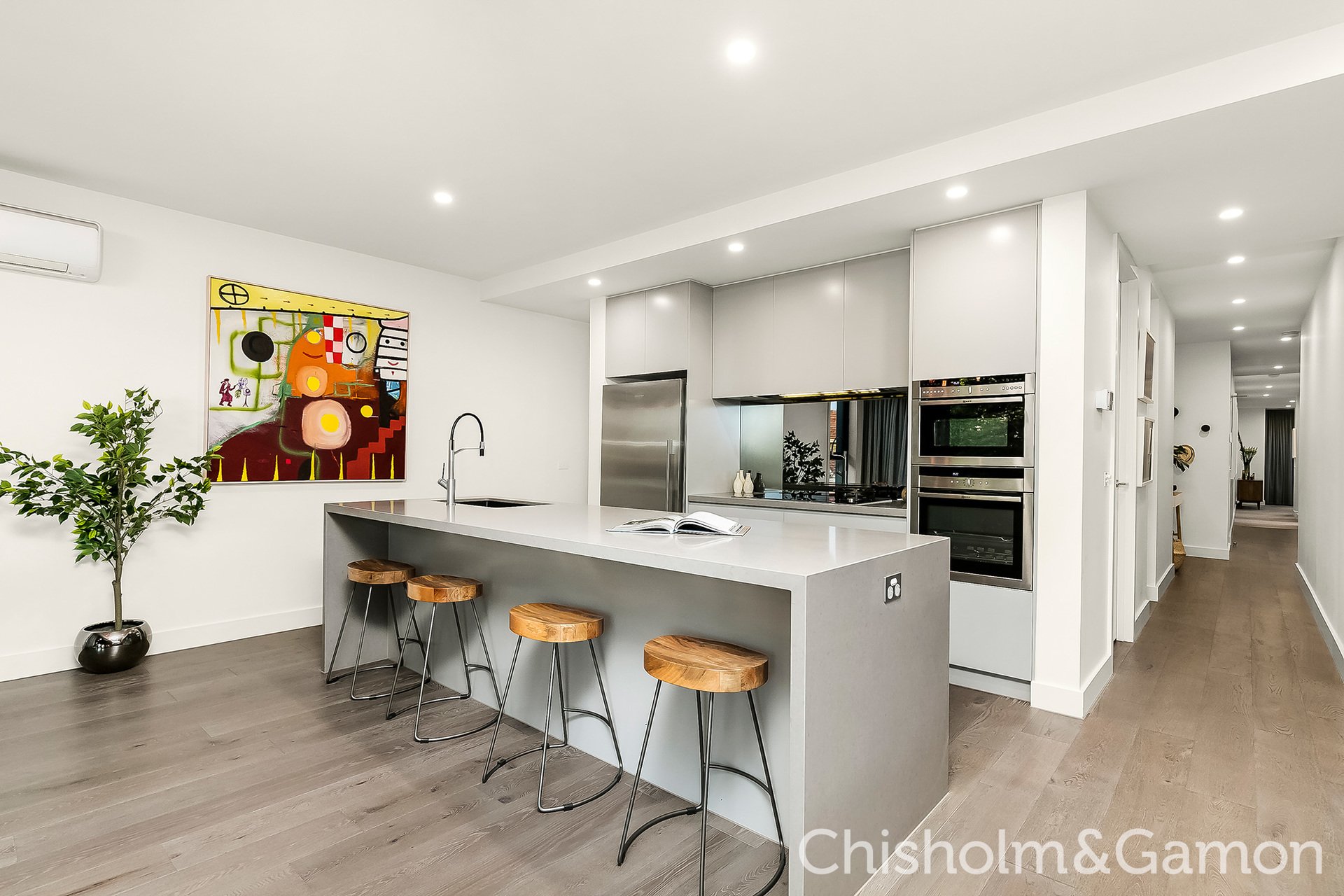 5/34 Pine Avenue, Elwood image 3