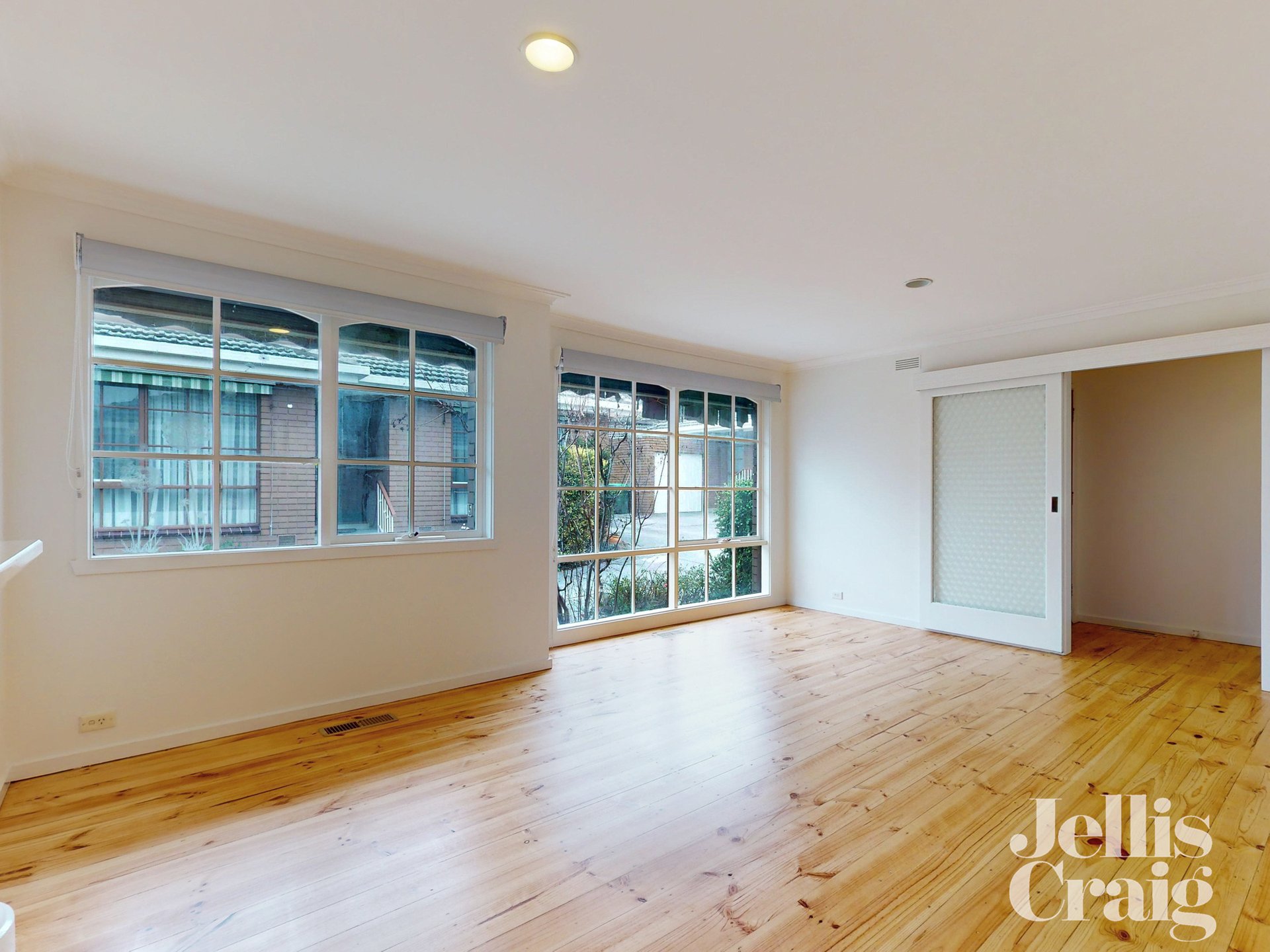 5/34 Yerrin Street, Balwyn image 2