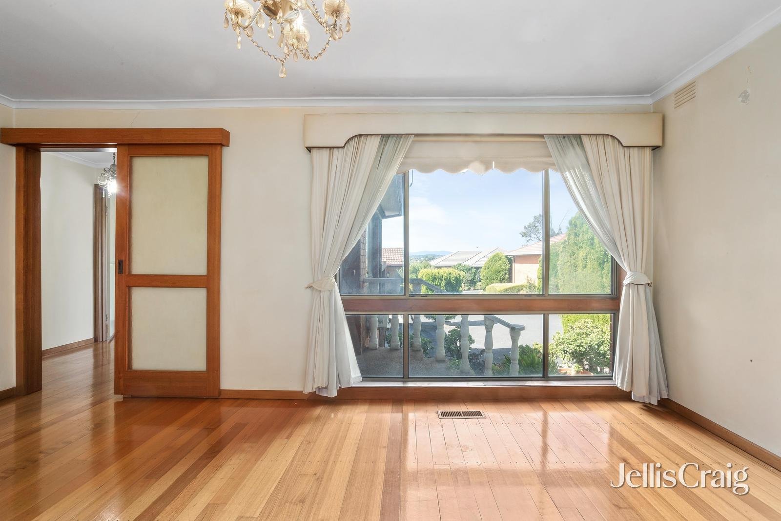 5/343 George Street, Doncaster image 2