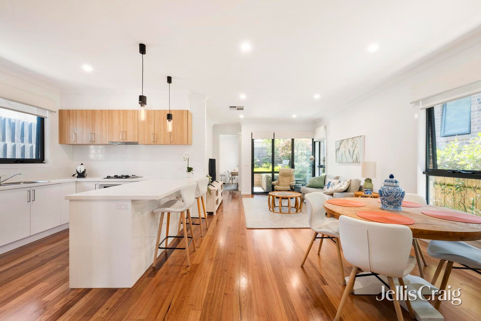 5/343 Mt Dandenong Road, Croydon image 4