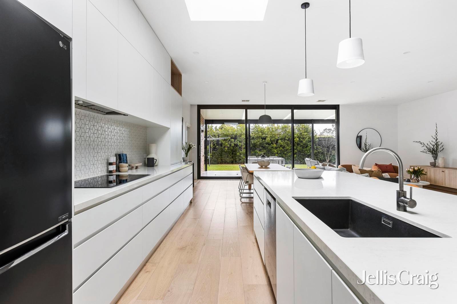 535 Neerim Road, Murrumbeena image 7