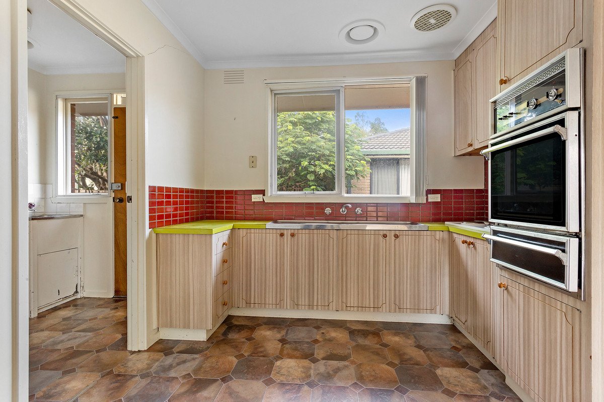 5/35 Victoria Street, Box Hill image 3
