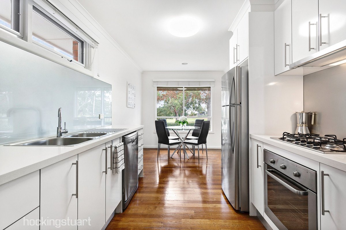 5/353 Elgar Road, Surrey Hills image 3