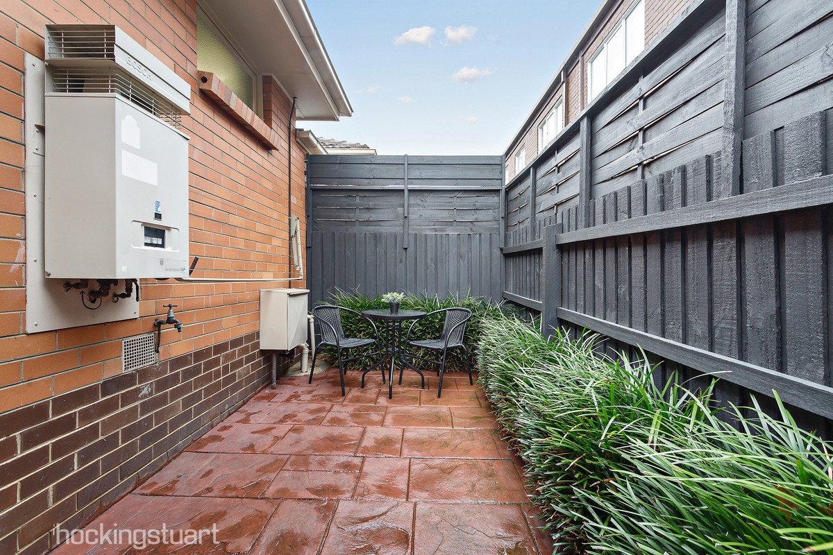 5/353 Elgar Road, Surrey Hills image 10