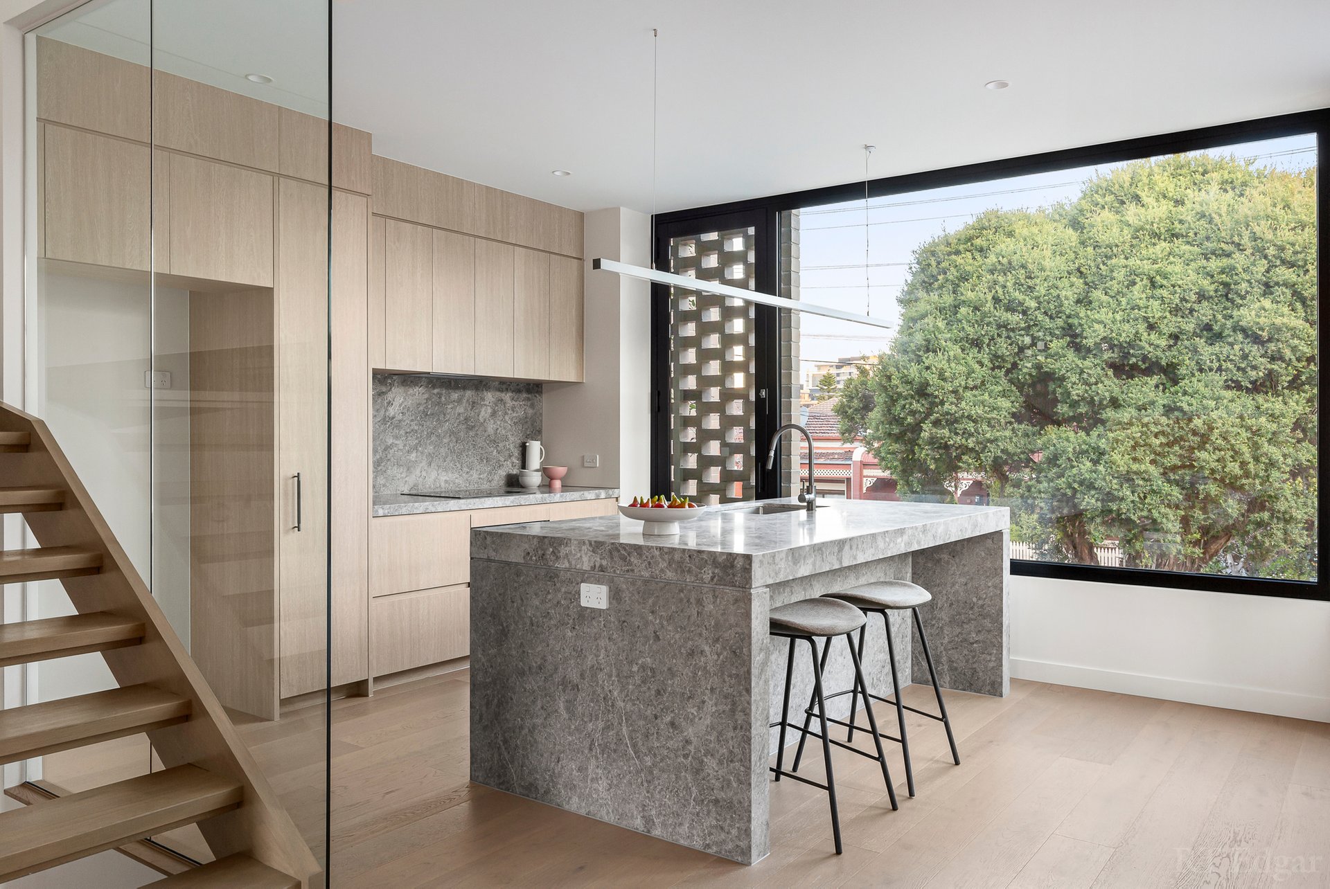 Property Gallery Thumbnail 3