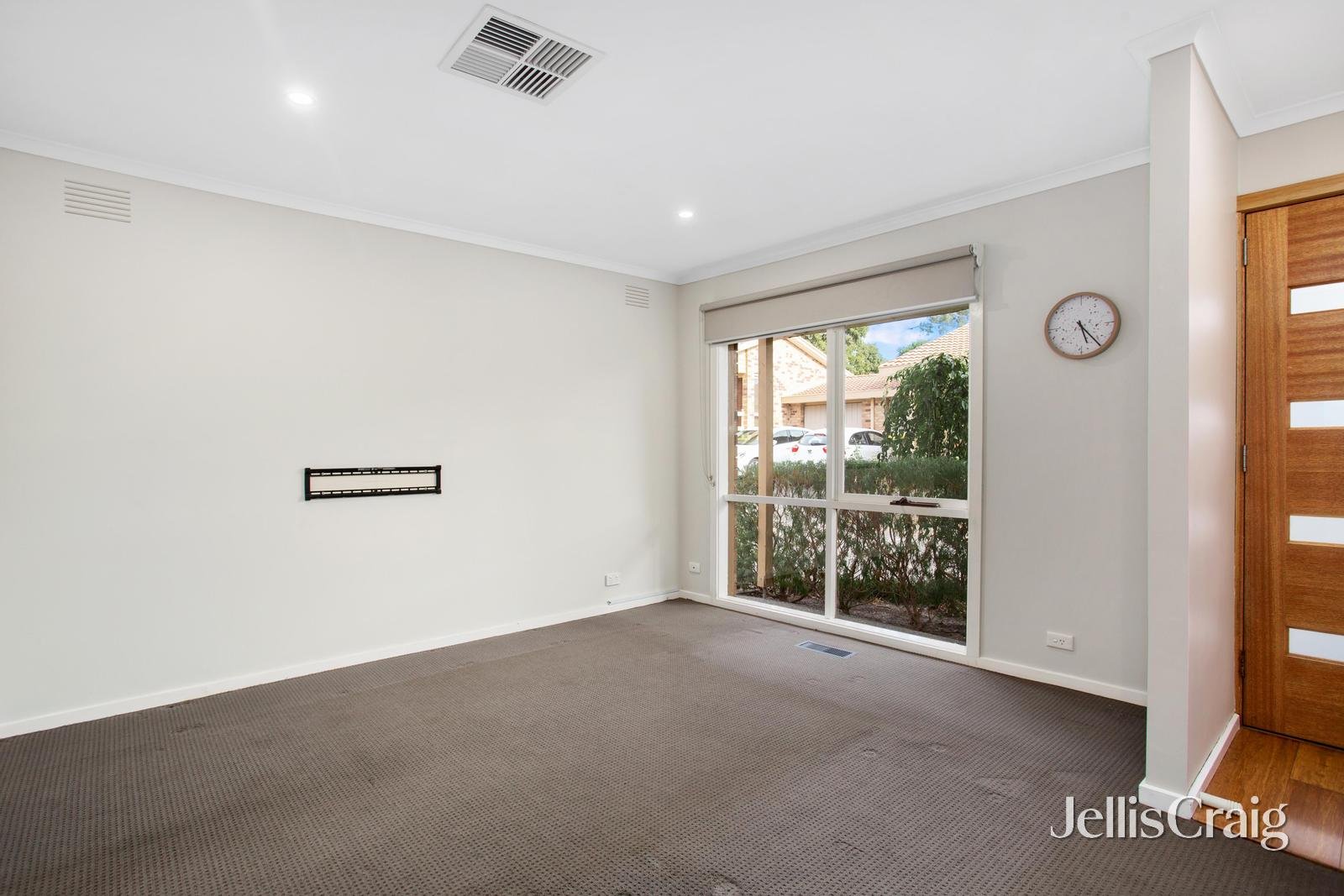 5/37 Torbay Street, Macleod image 2