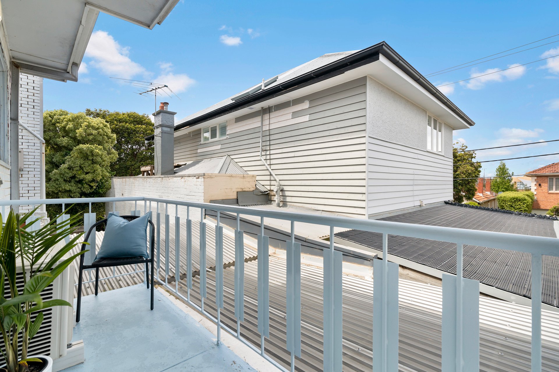 Property Gallery Thumbnail 10