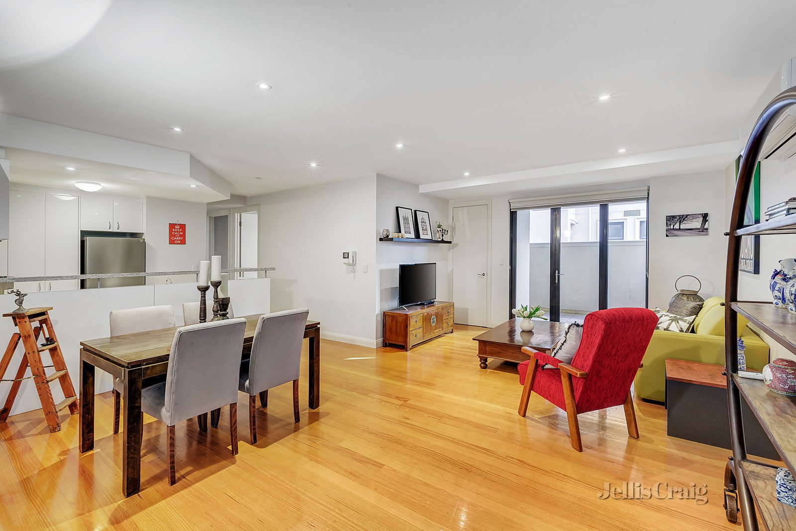 5/38 Macfarlan Street, South Yarra image 2