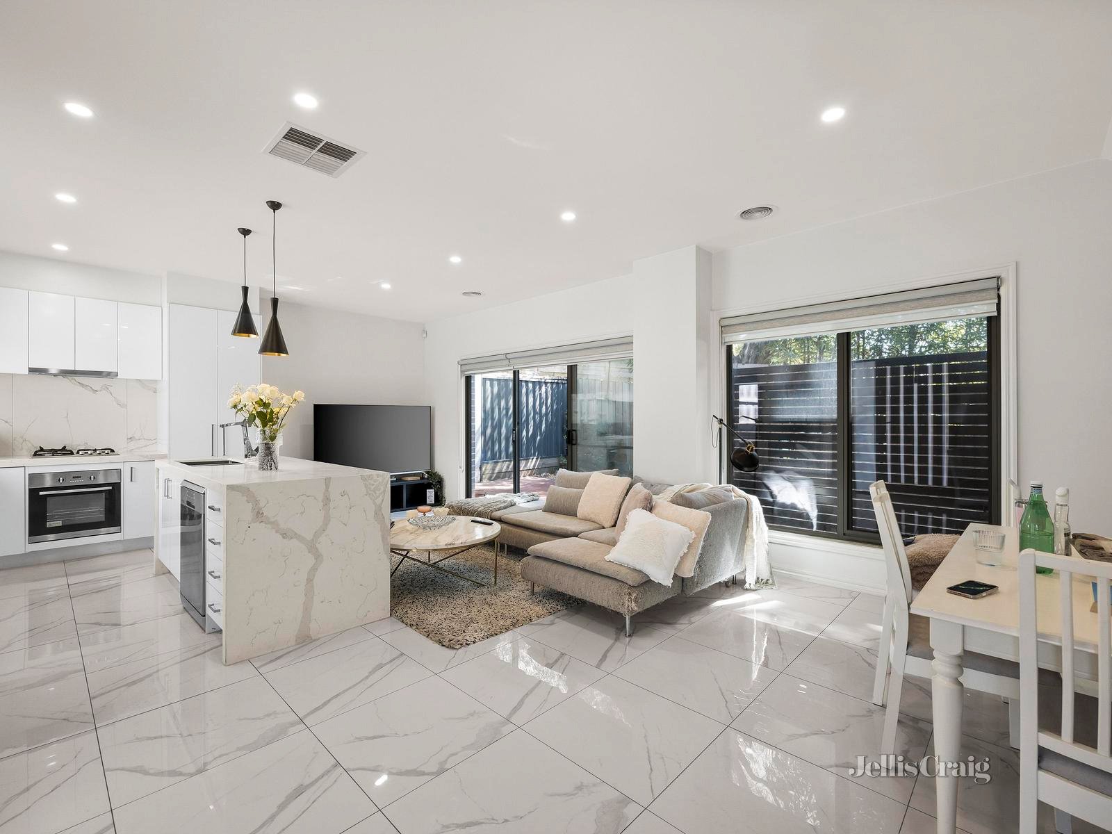 5/39 Wooddale Grove, Donvale image 5