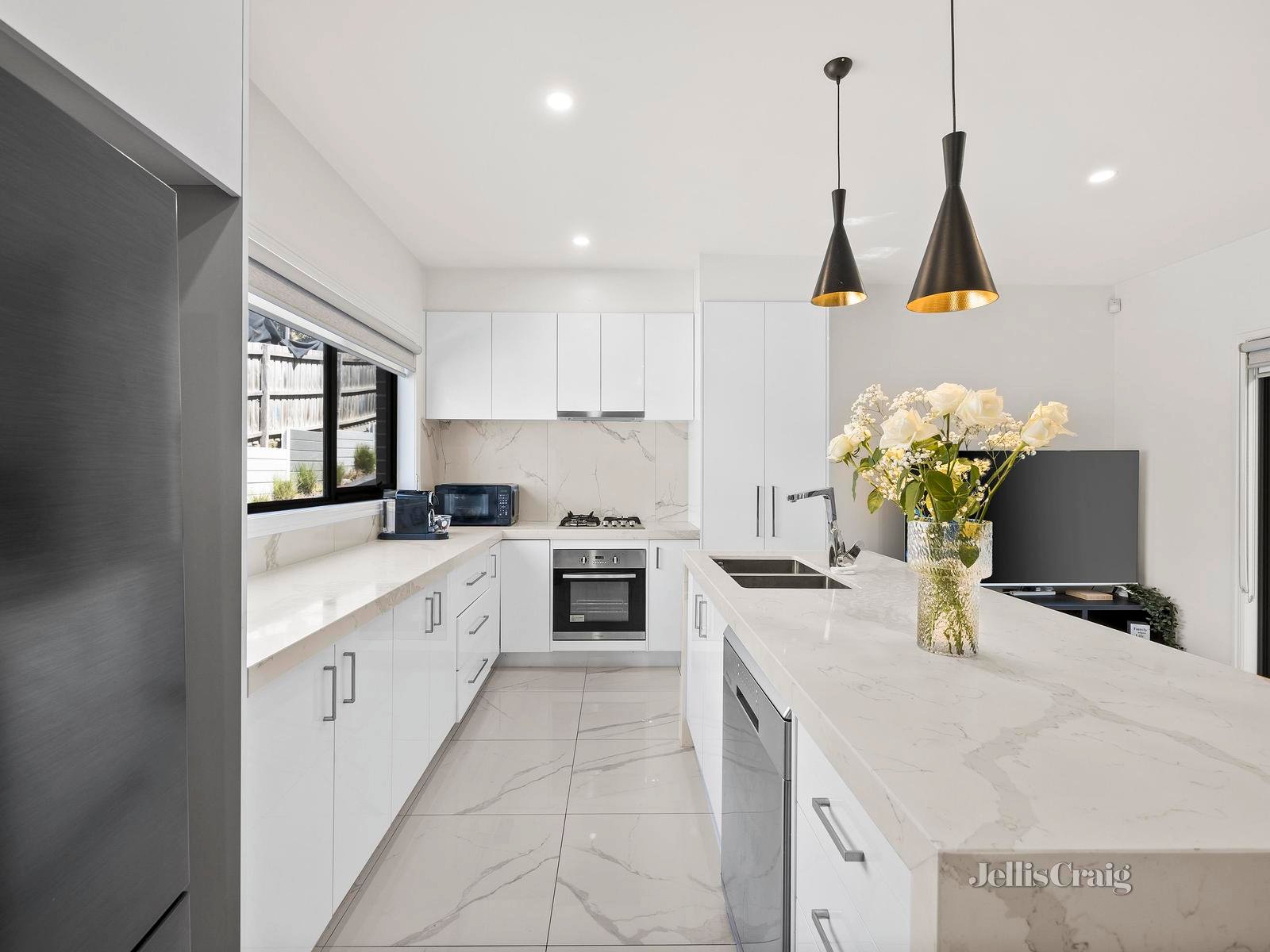5/39 Wooddale Grove, Donvale image 6
