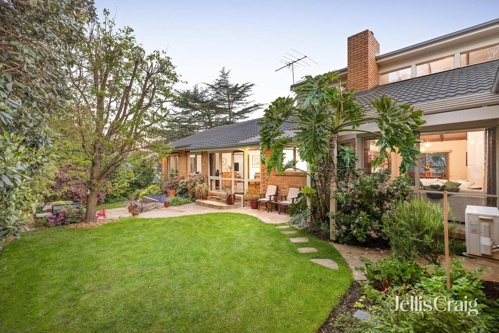 53A Glenburnie Road, Mitcham image 23