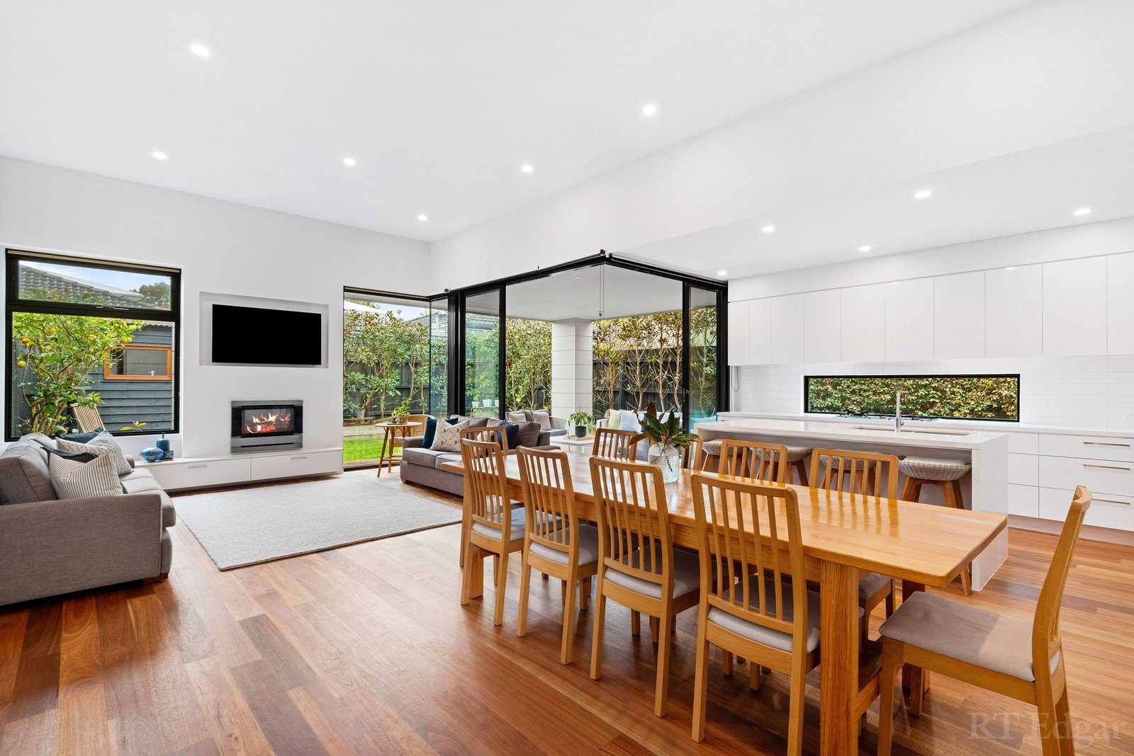 Property Gallery - Main Image