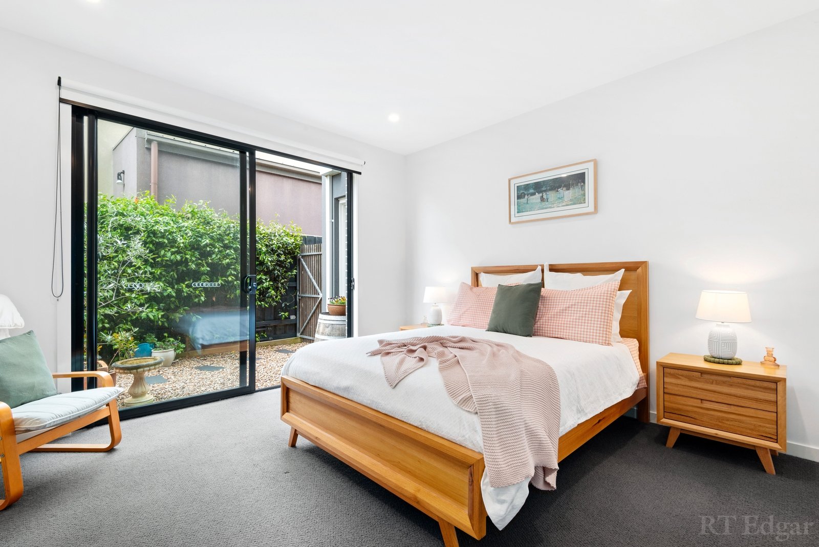 Property Gallery Thumbnail 5