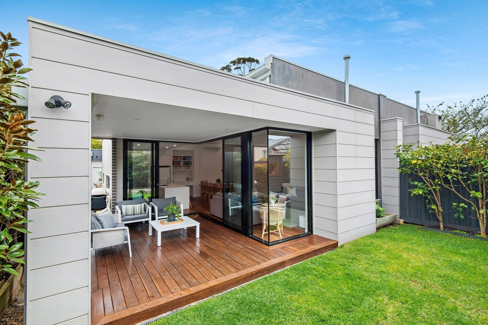 Property Gallery Thumbnail 10