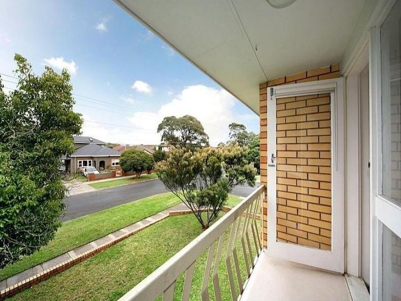 5/3B Innellan Road, Murrumbeena image 4