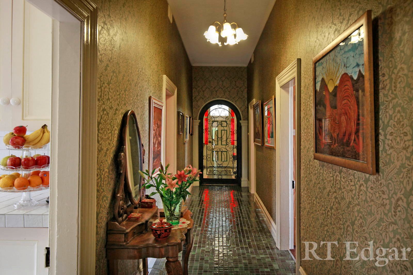 Property Gallery Thumbnail 6