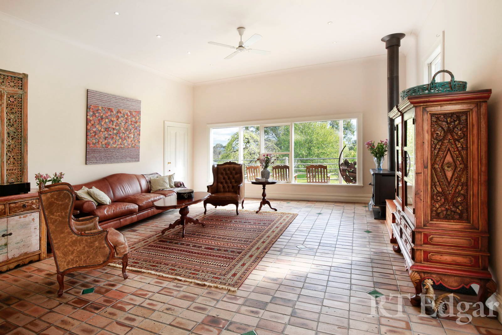 Property Gallery Thumbnail 8