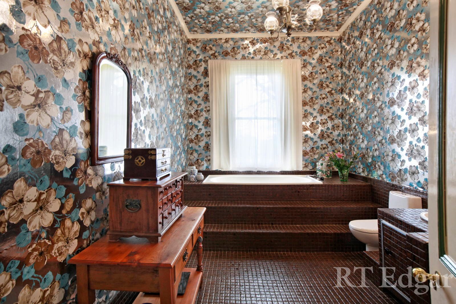 Property Gallery Thumbnail 12