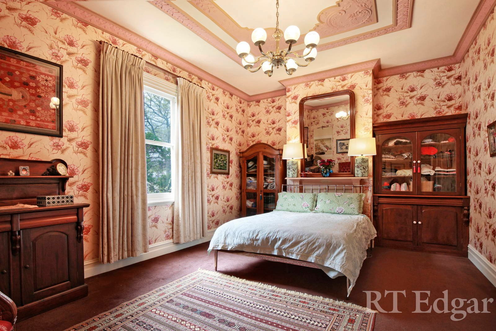 Property Gallery Thumbnail 13