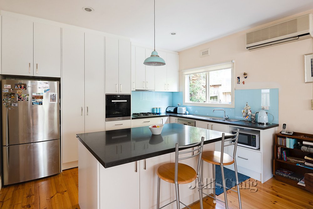 54 Auburn  Avenue, Northcote image 4