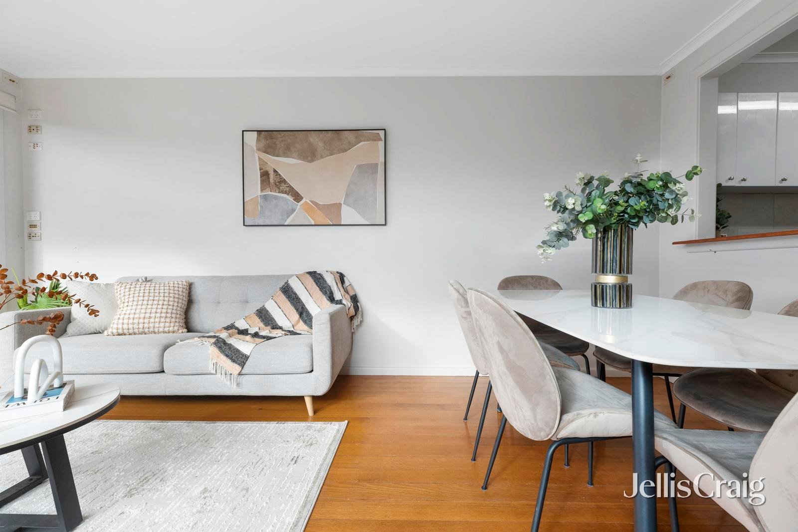 54 Bales Street, Mount&nbsp;Waverley image 10