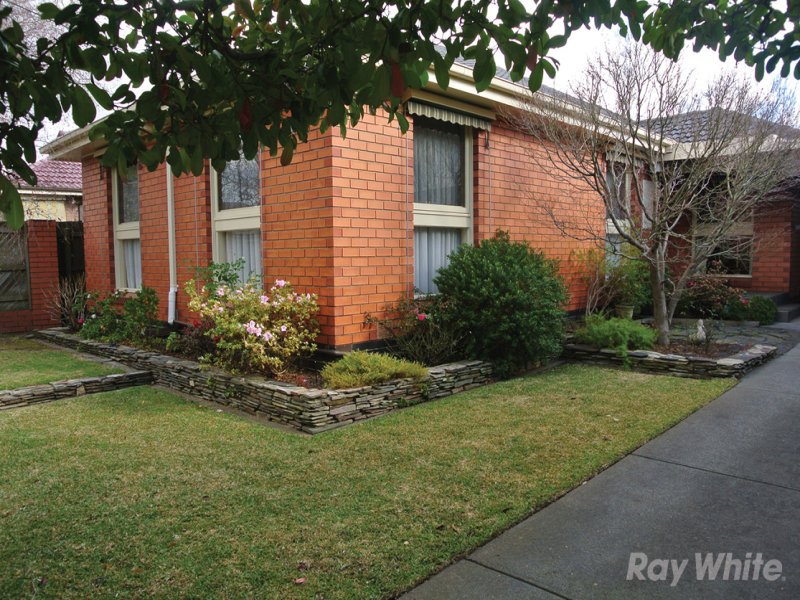 54 Banbury Street, Burwood East image 12