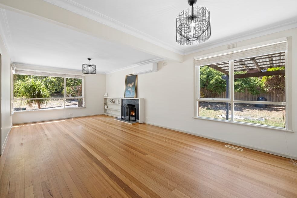 54 Boyd Street, Doncaster image 2