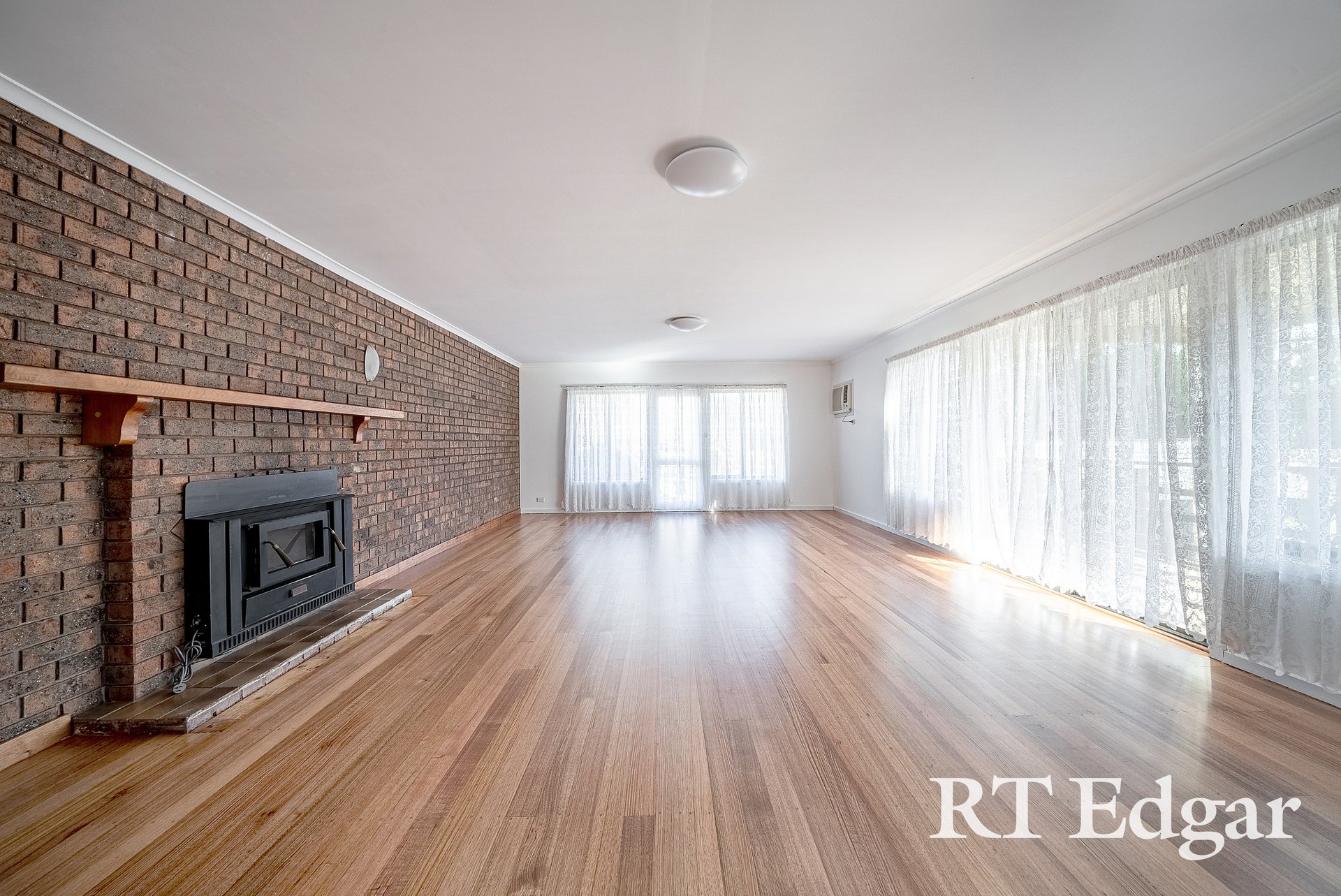 Property Gallery Thumbnail 2
