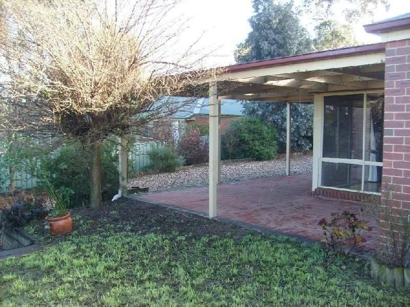 54 Brown Street, Castlemaine image 6