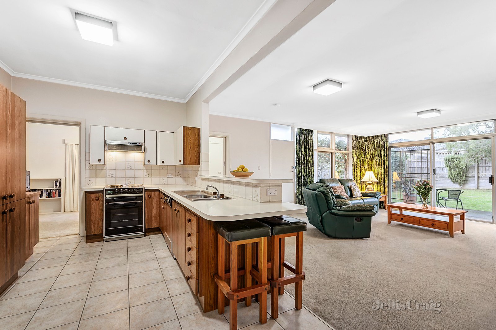 54 Chadstone Road, Malvern East image 3