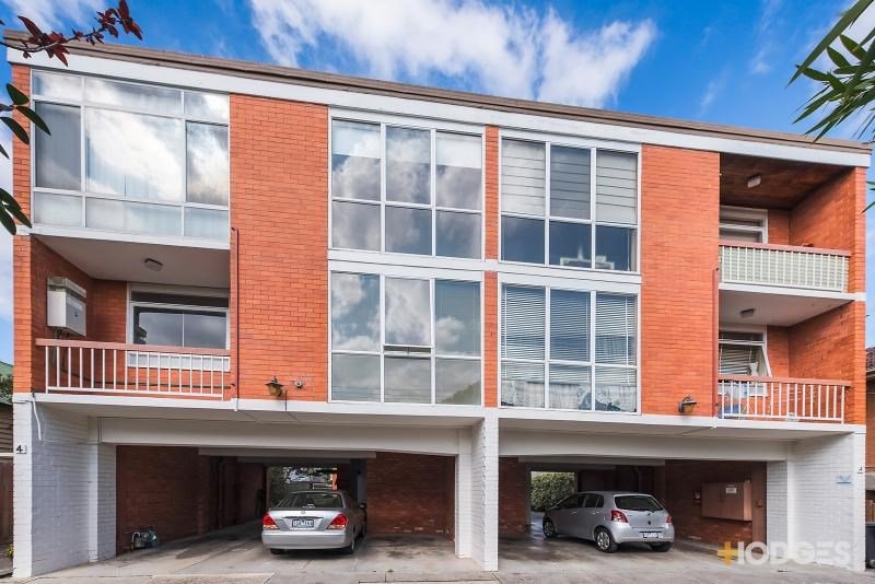 5 / 4 Crimea Street CAULFIELD NORTH