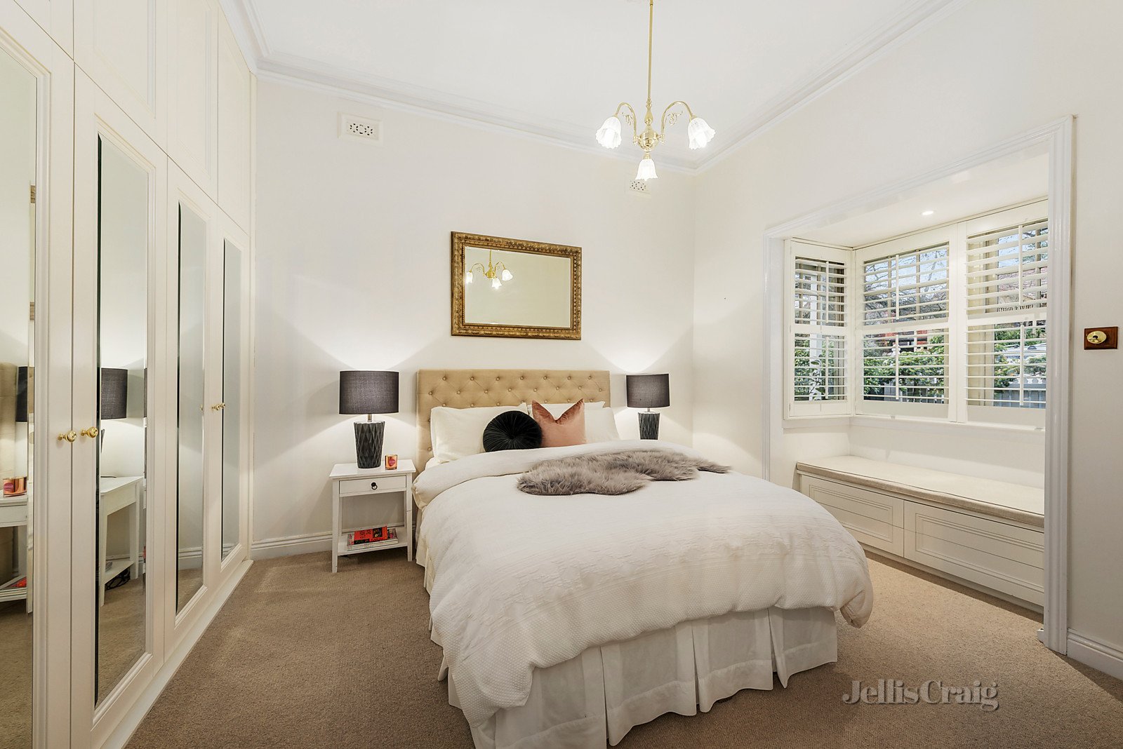 54 Croydon Road, Surrey Hills image 8