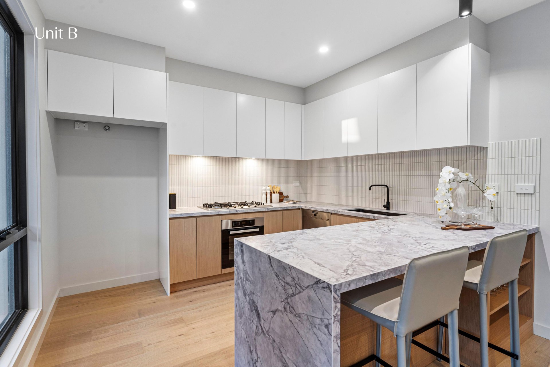 54 Darbyshire Road, Mount Waverley image 4