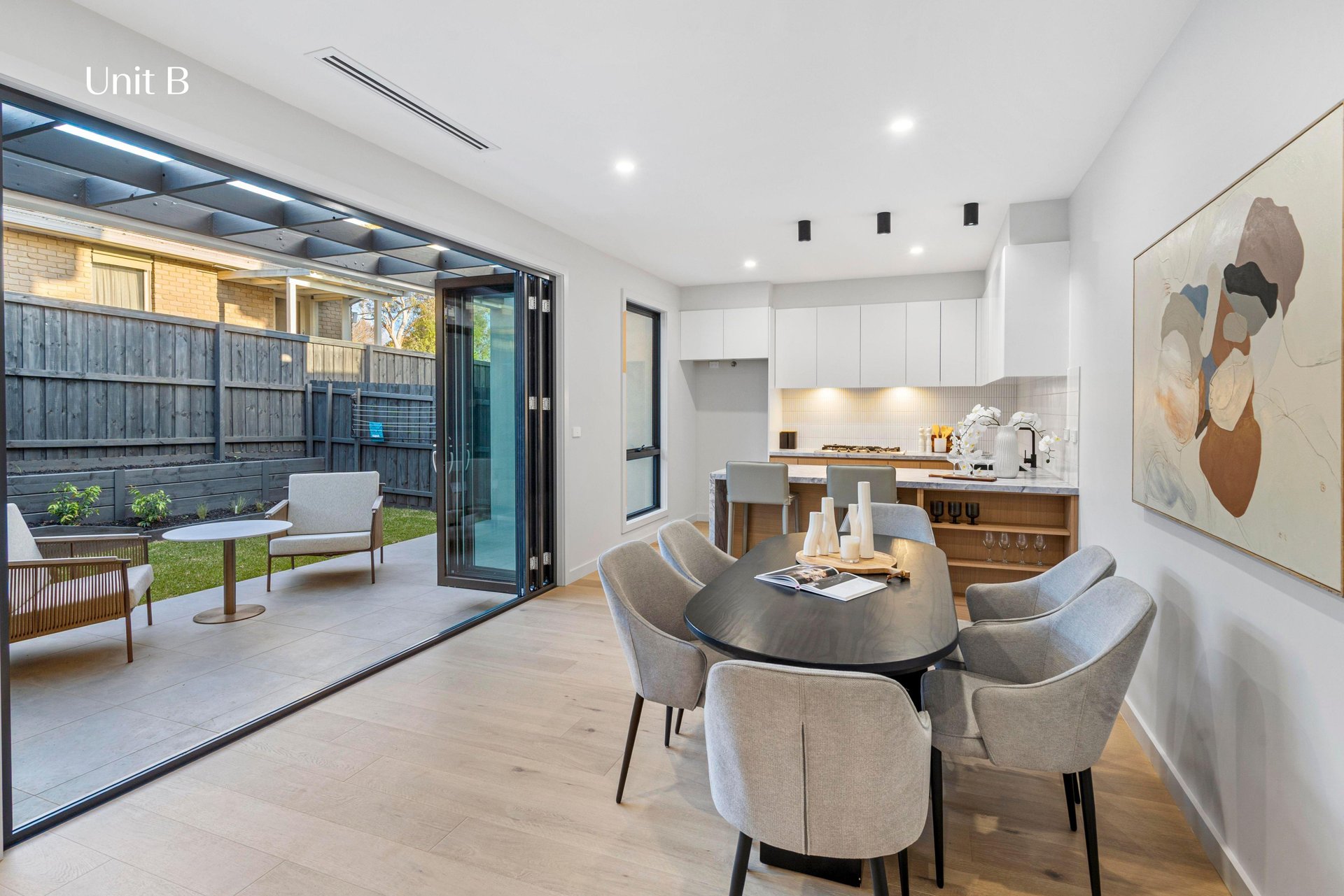 54 Darbyshire Road, Mount Waverley image 5