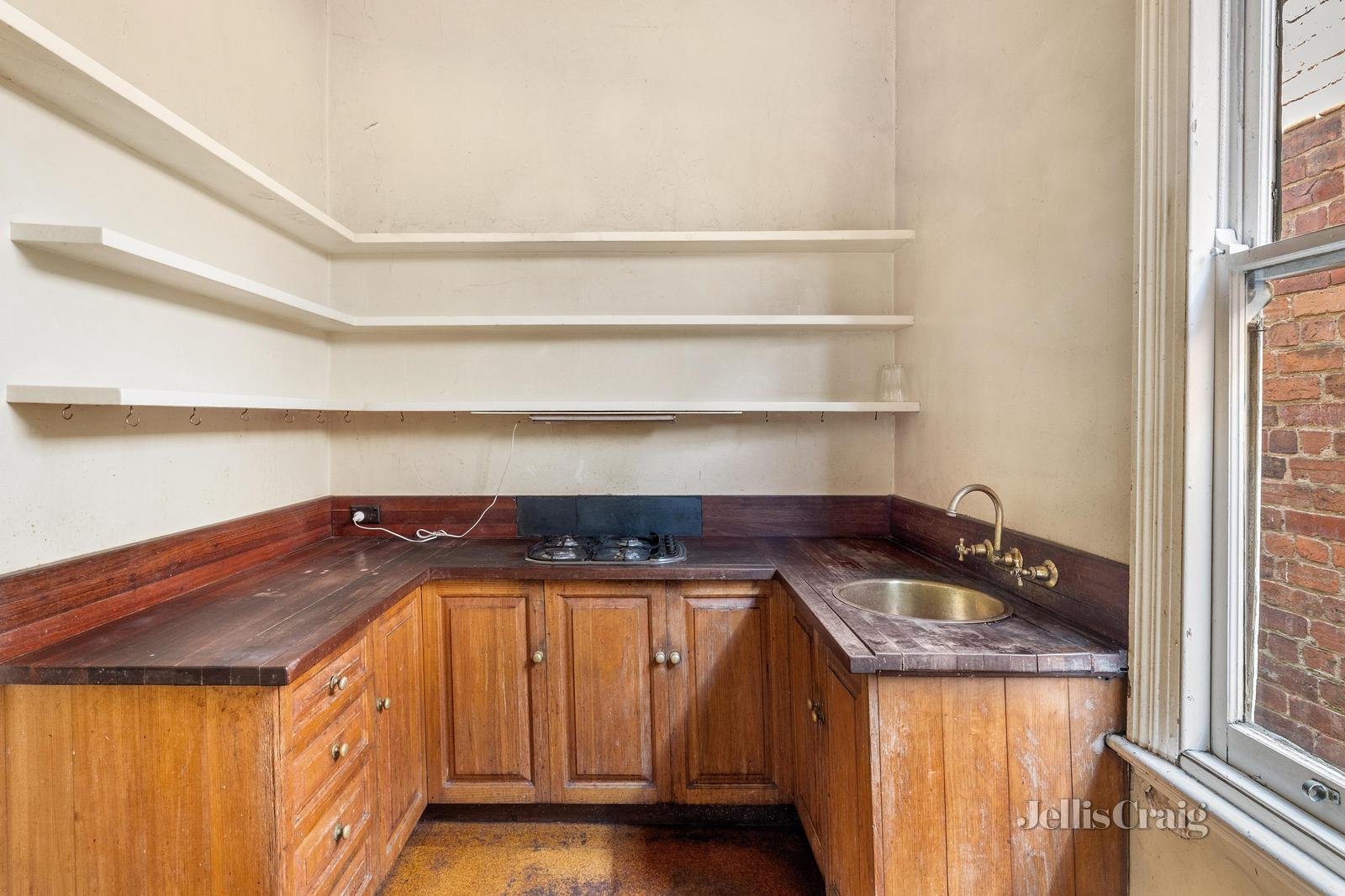 54 Denham Street, Hawthorn image 3