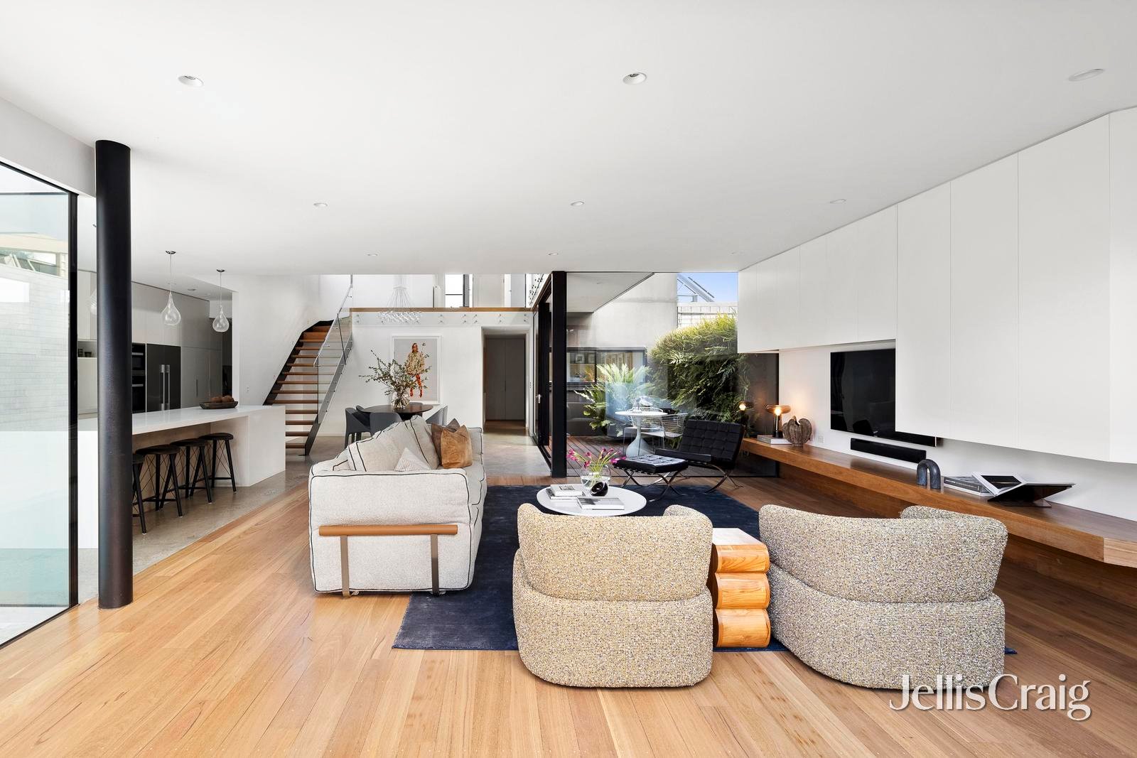54 Derham Street, Port Melbourne image 9