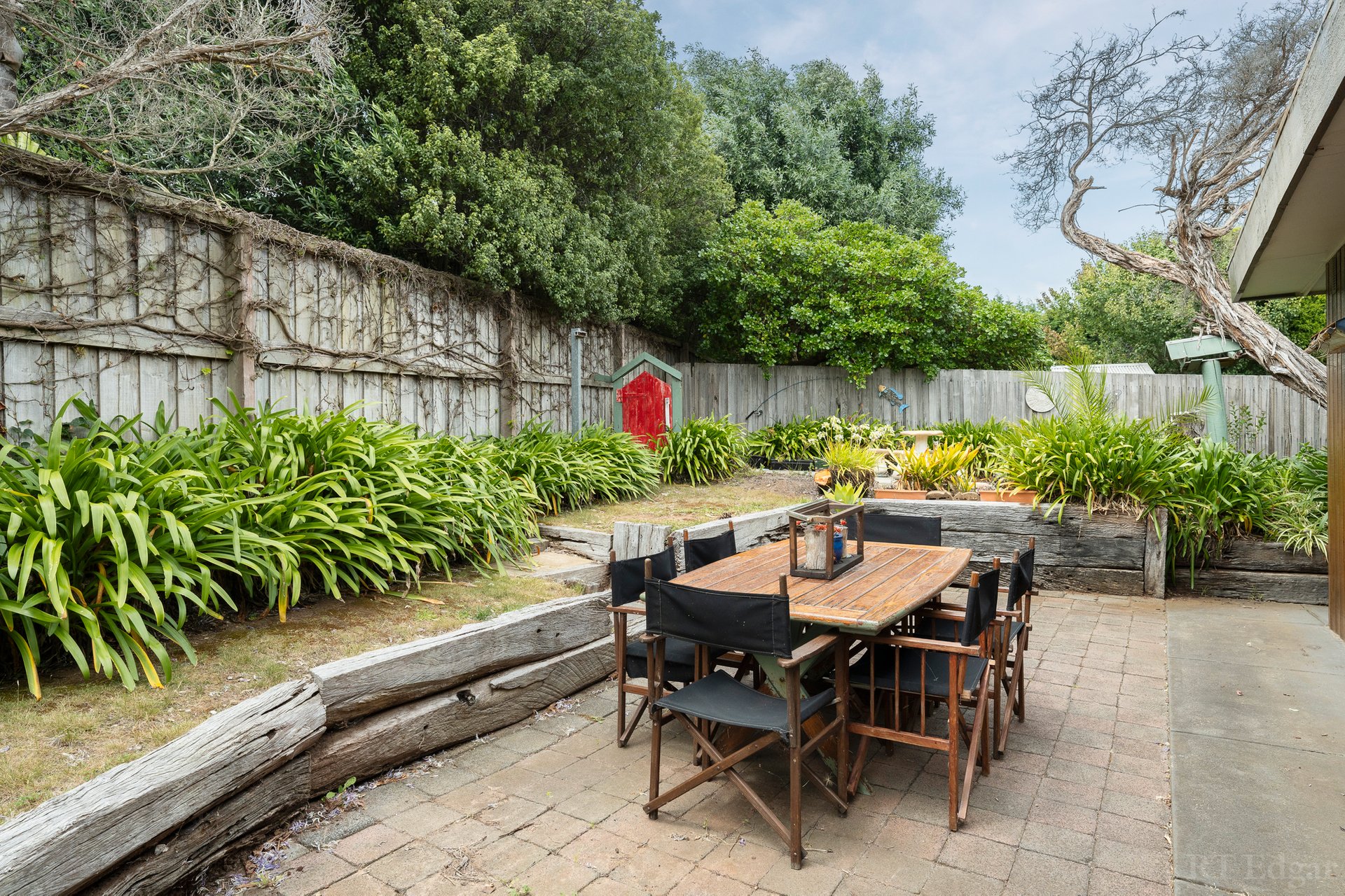 Property Gallery Thumbnail 7