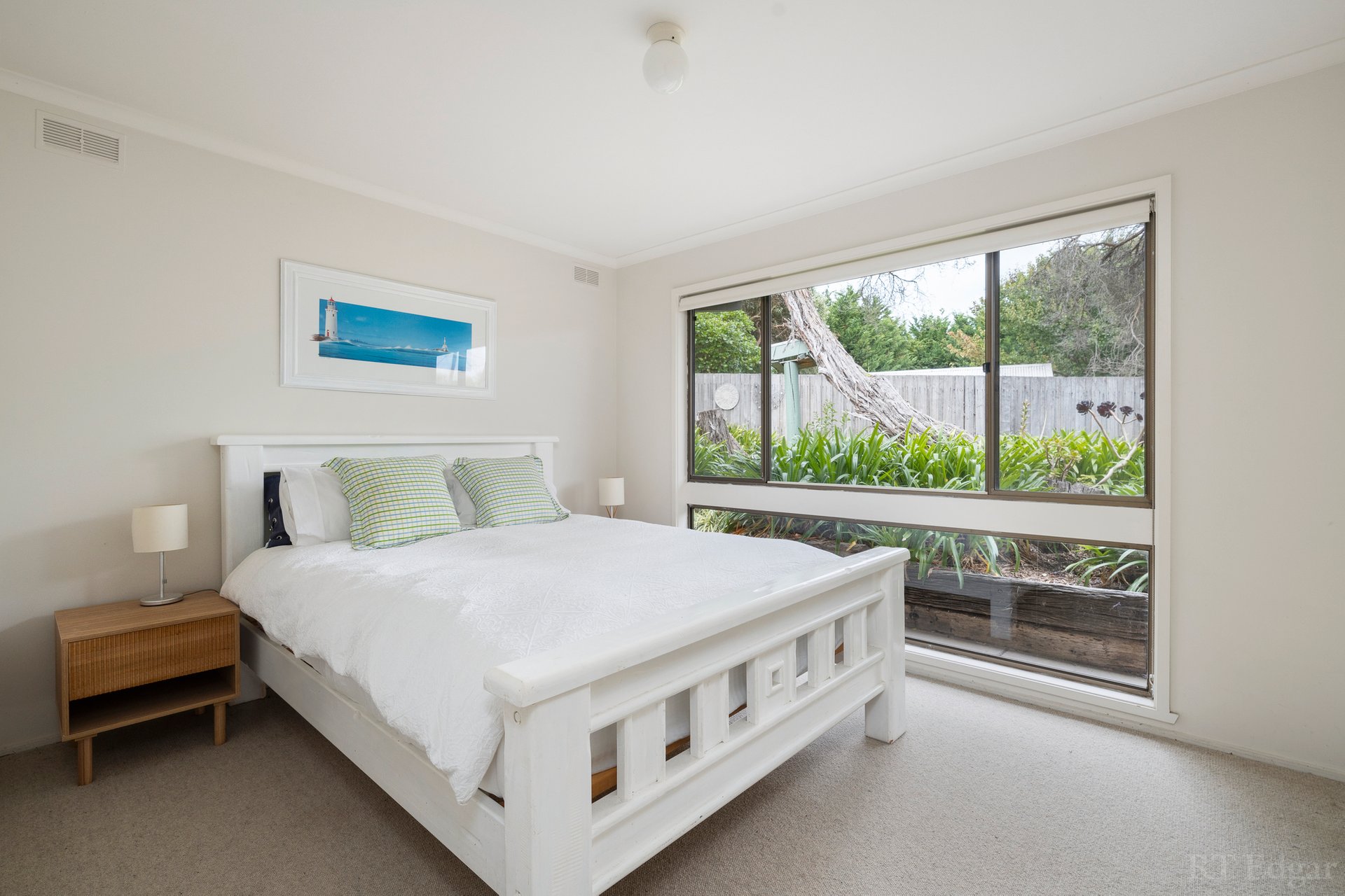 Property Gallery Thumbnail 8