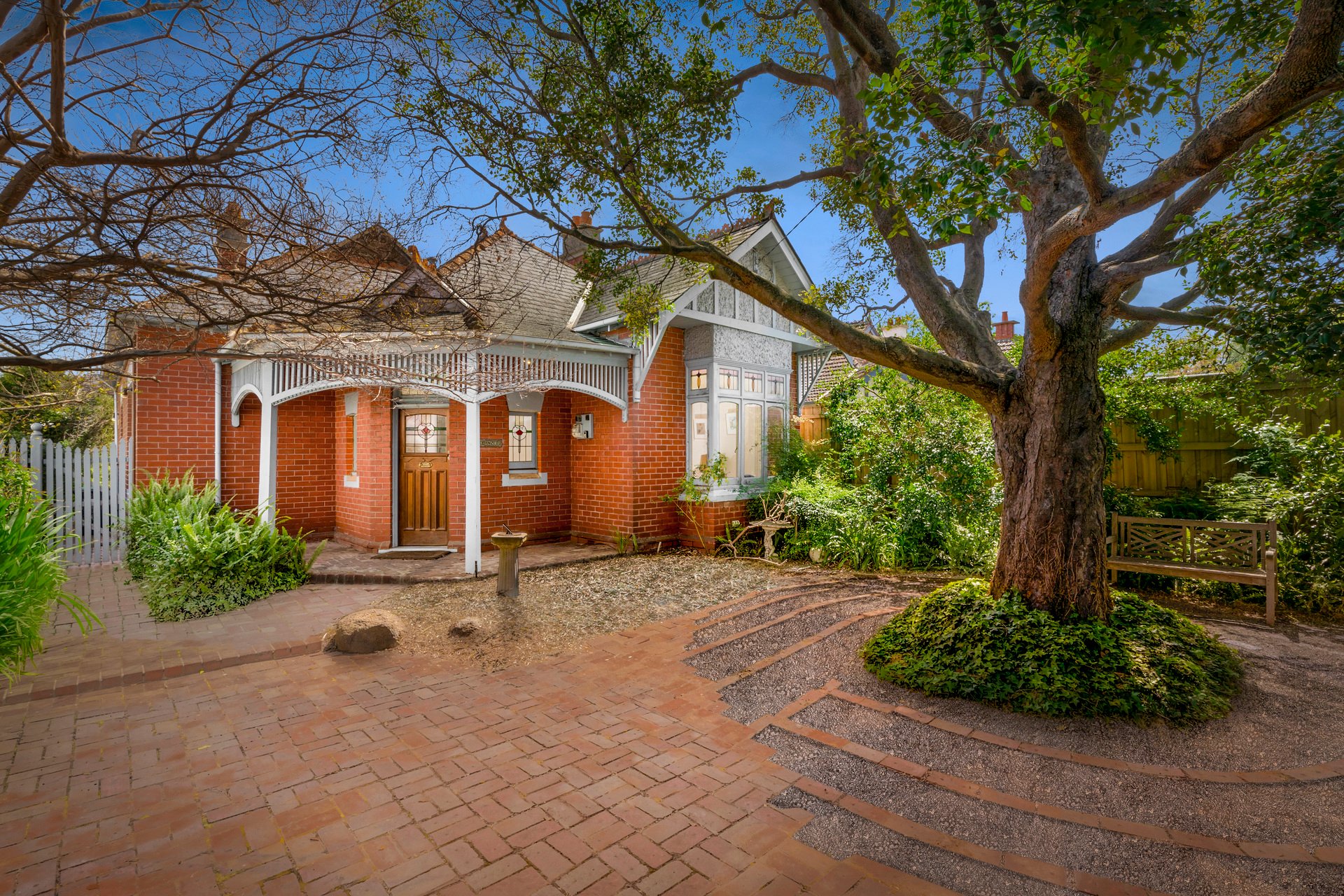 Property Gallery - Main Image