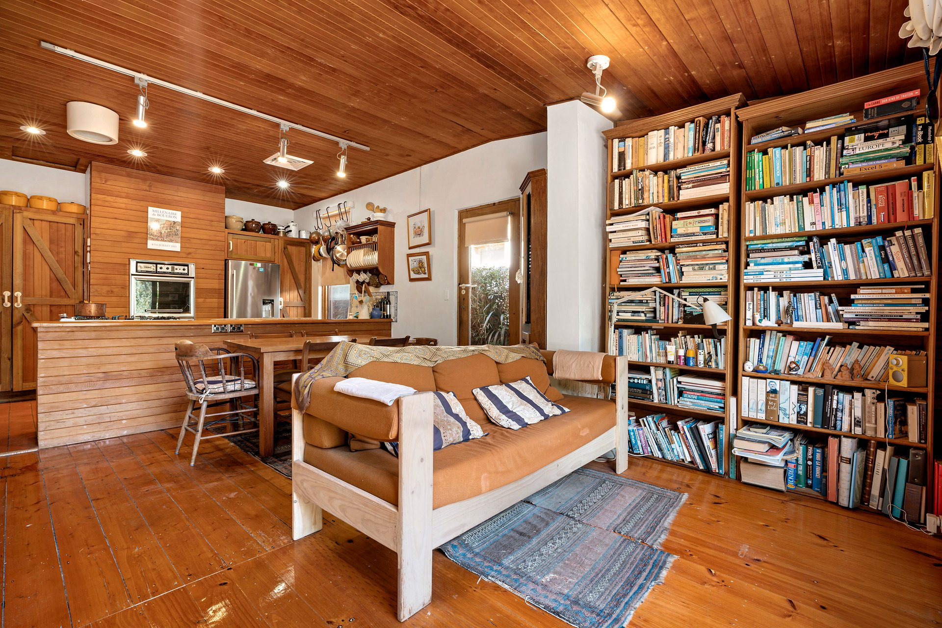 Property Gallery Thumbnail 3