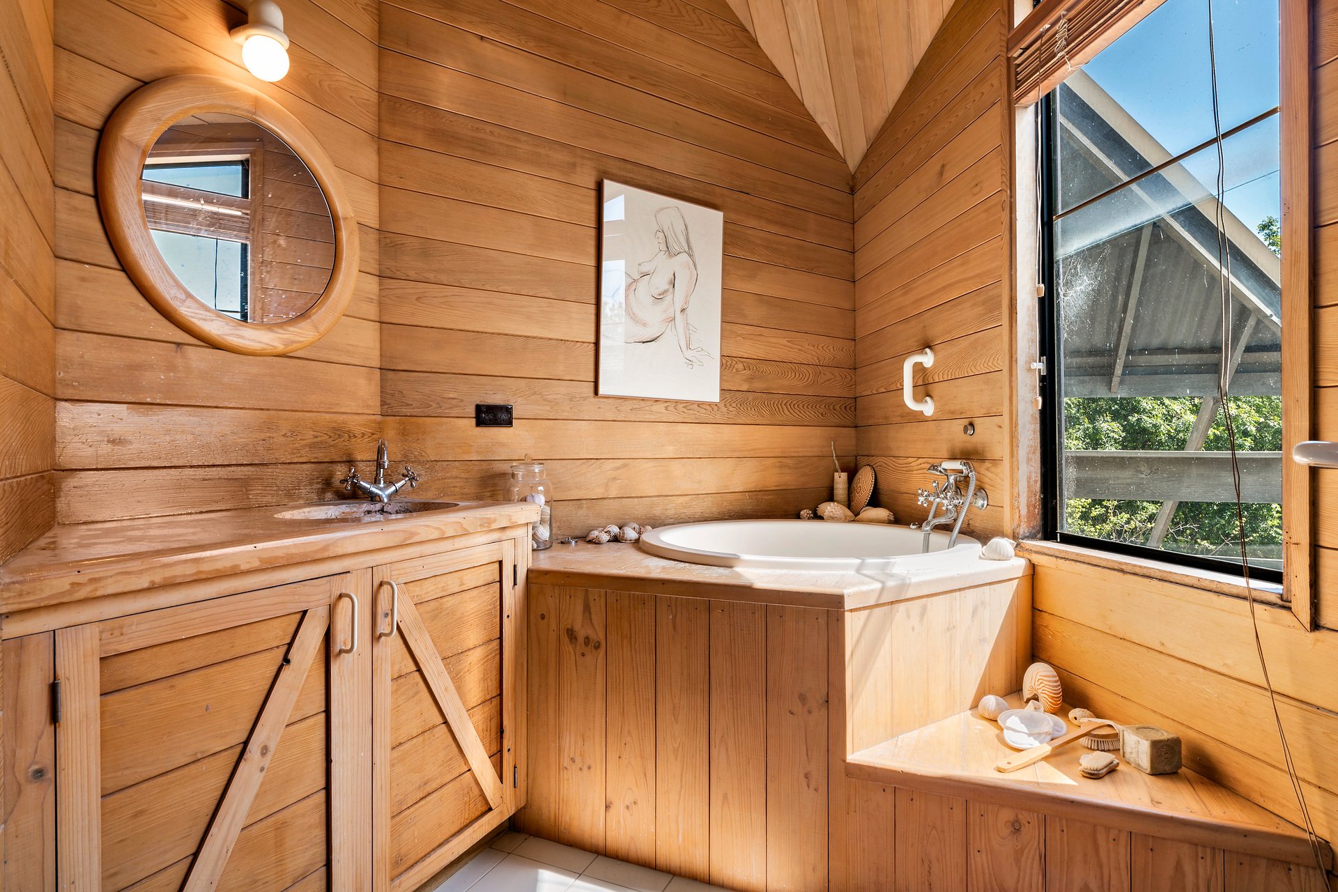 Property Gallery Thumbnail 8