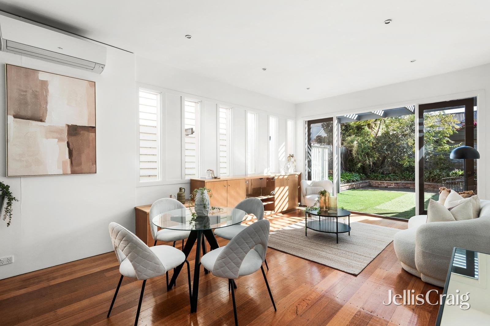 54 Finlay Street, Albert&nbsp;Park image 2