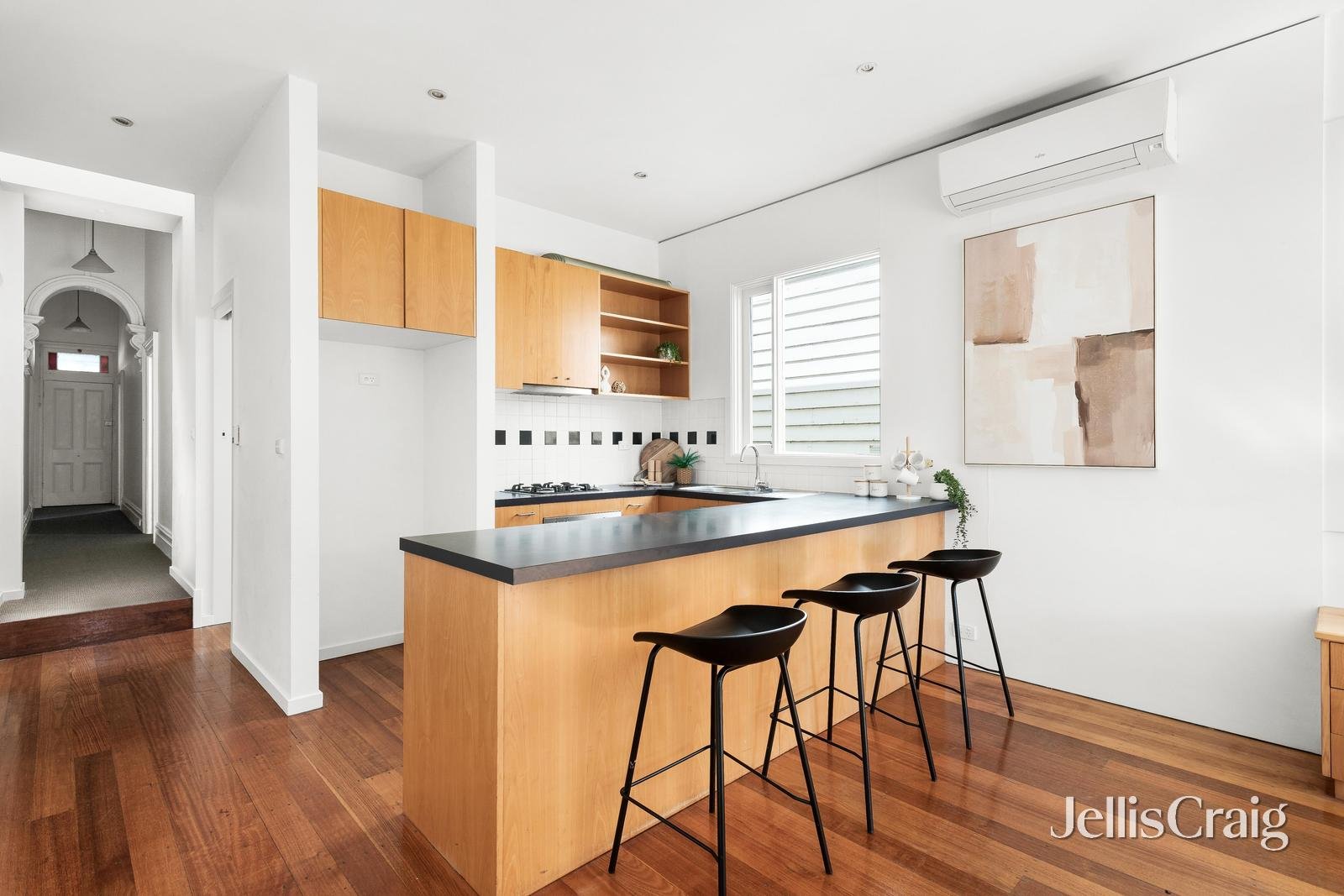 54 Finlay Street, Albert&nbsp;Park image 5