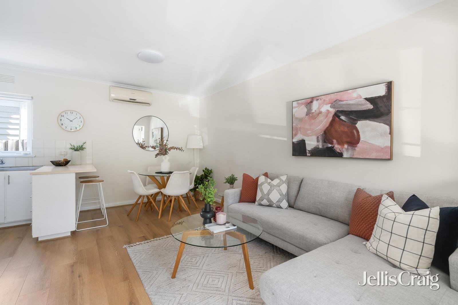 5/4 Glen Street, Hawthorn image 2