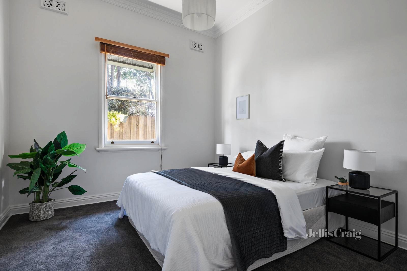 54 Hardiman Street, Kensington image 8