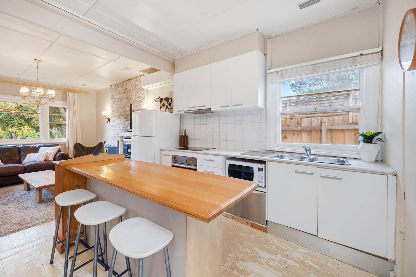 Property Gallery Thumbnail 7