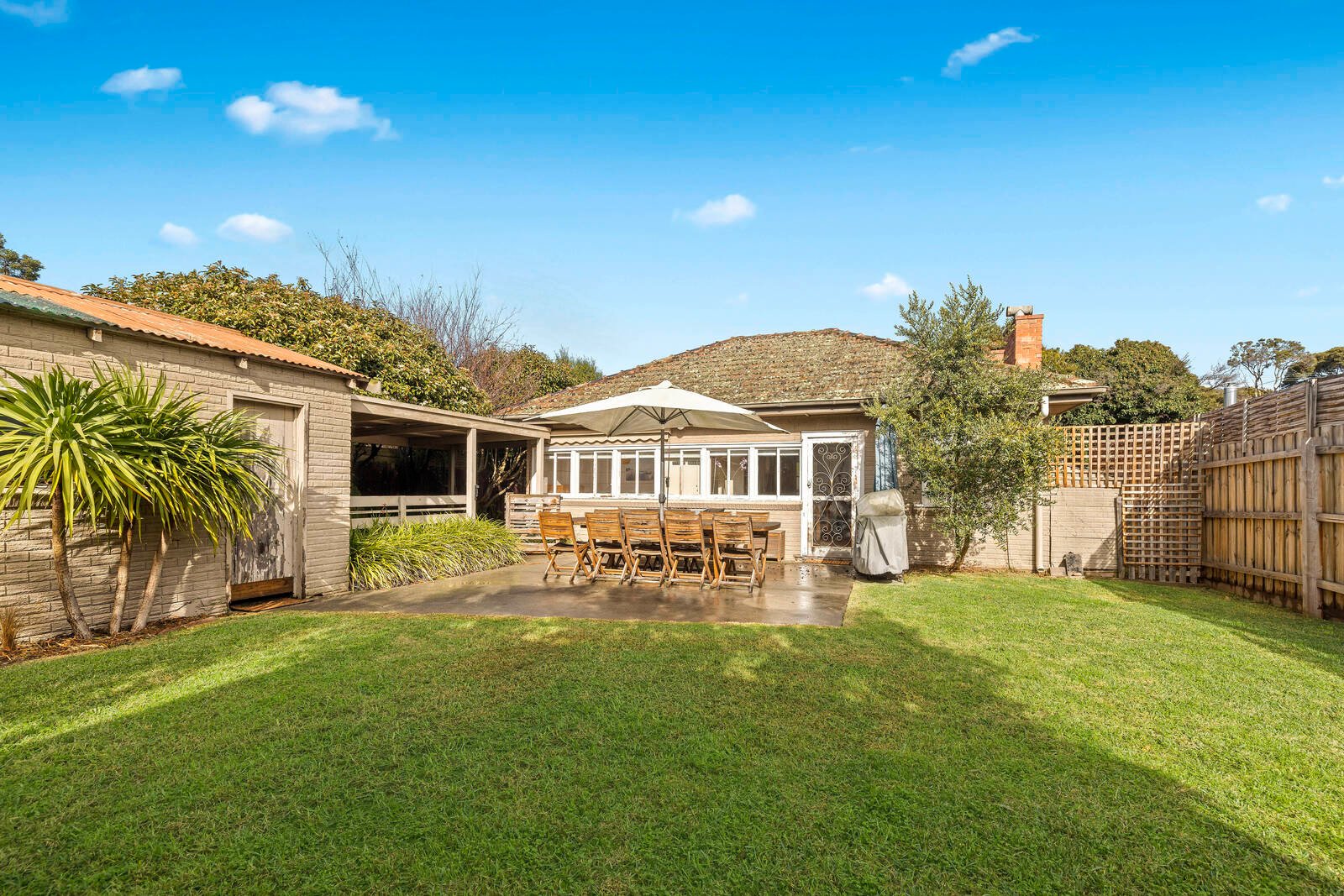 Property Gallery Thumbnail 10