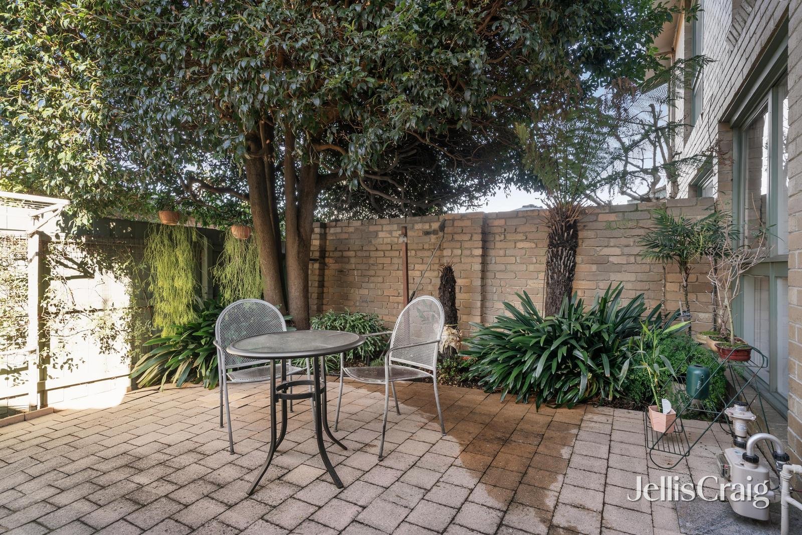 5/4 Kireep Road, Balwyn image 5