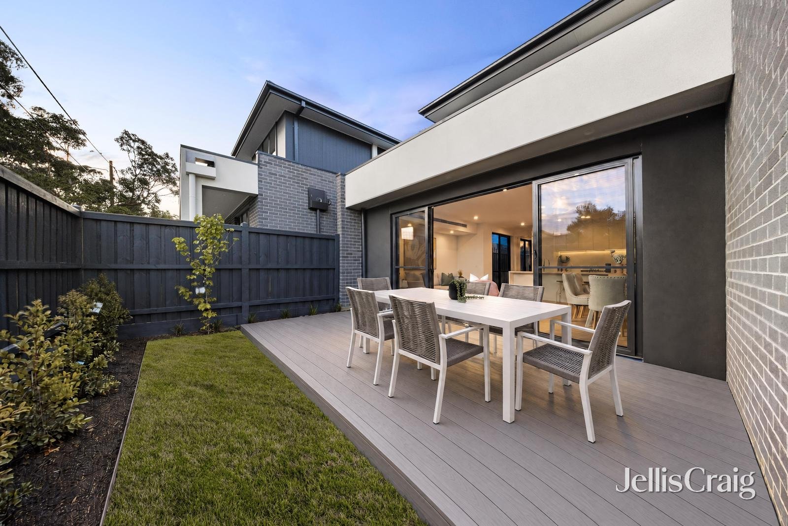 54 Koonung Road, Blackburn&nbsp;North image 13